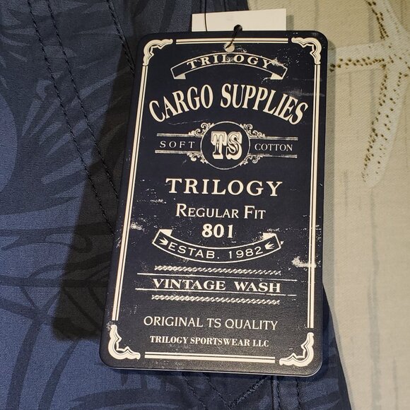 TRILOGY SPORTSWEAR NAVY PALM DESIGN MENS CARGO SHORTS - Picture 5 of 7
